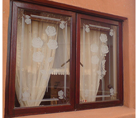 پنجره های یو پی وی سی لمینیت با نمایی چوبی